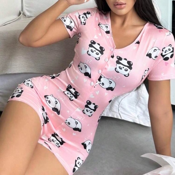 Women's Cute Panda Heart Print Pajamas - Picture 4 of 4